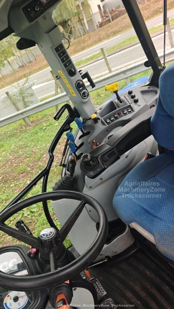 New Holland T5.105 — photo 4