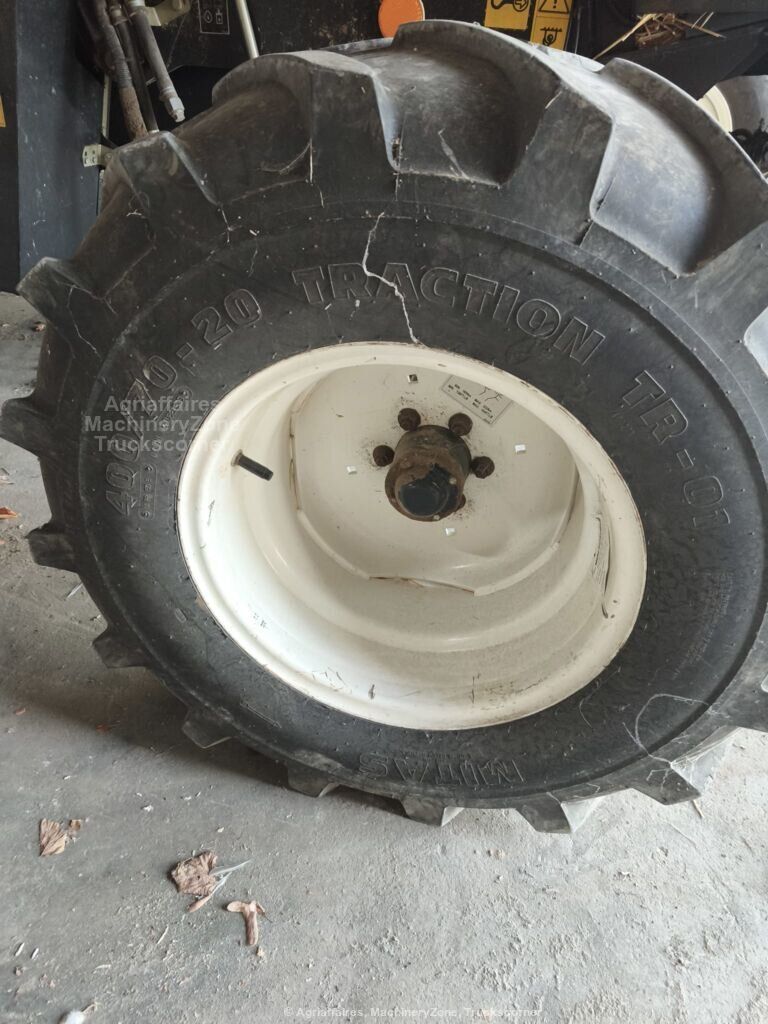 New Holland TC 5.80 — photo 9