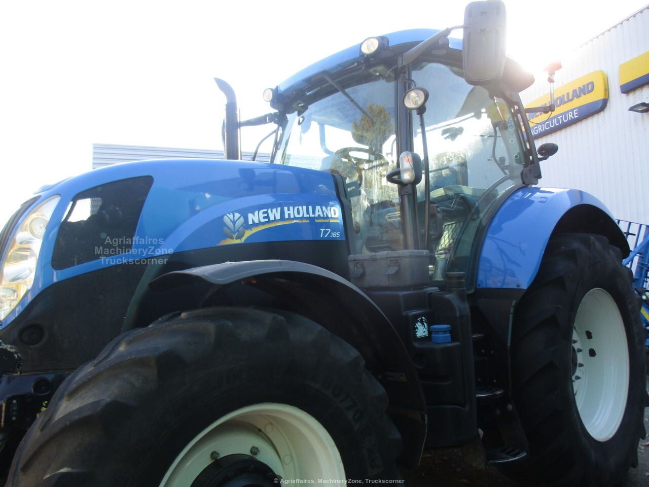 New Holland T7.185 — photo 5