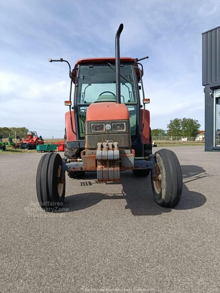 New Holland L75 — photo 3