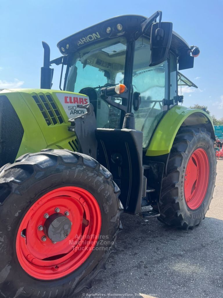 Claas ARION 510 — photo 2