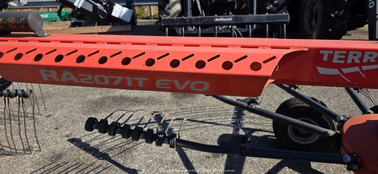 Kubota RA2071T EVO — photo 3
